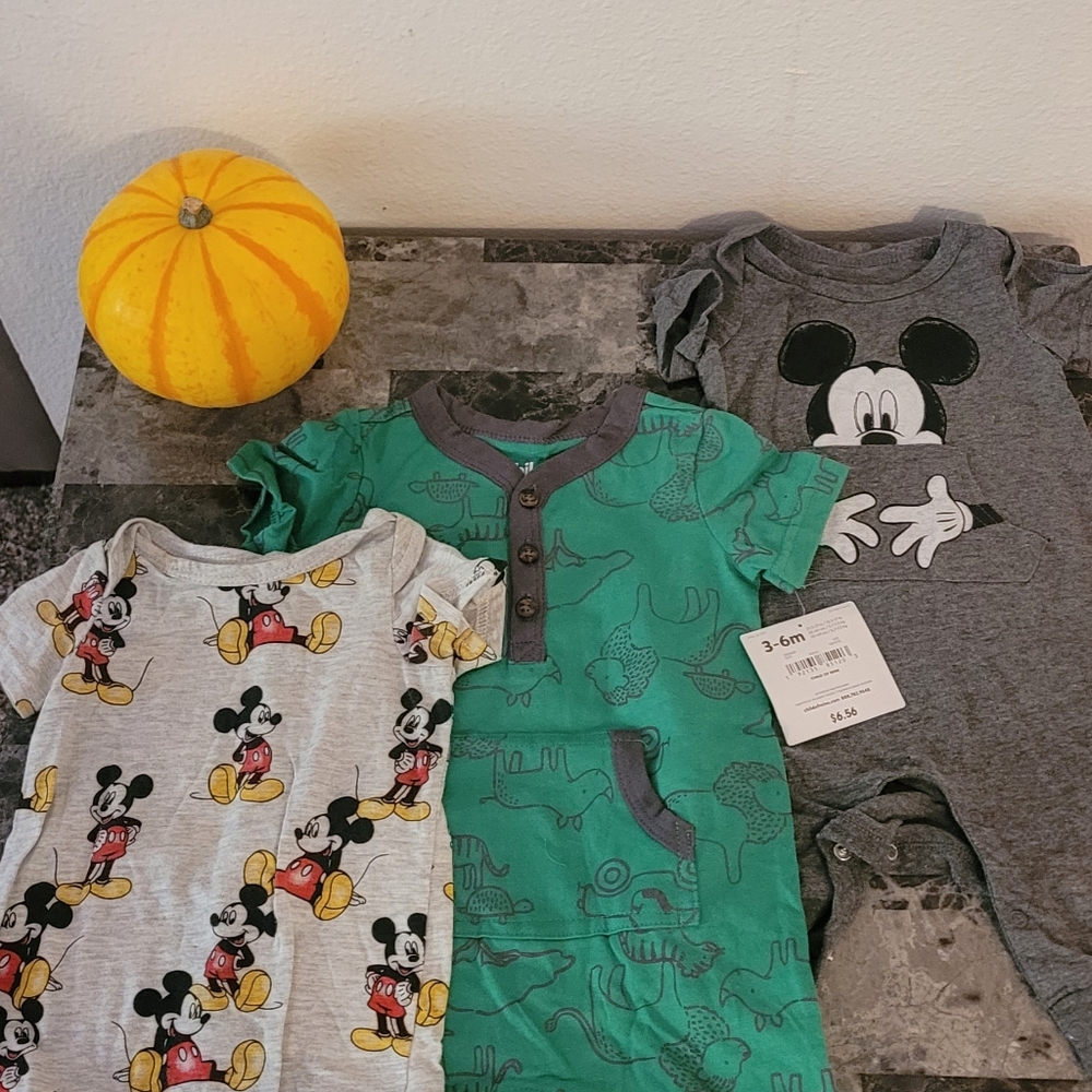 Baby boy short onsies